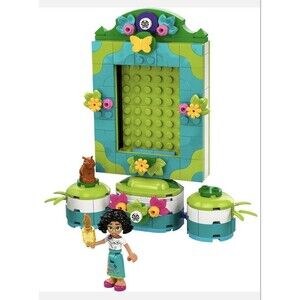 LEGO® Disney™ Encanto Mirabel’s Photo Frame